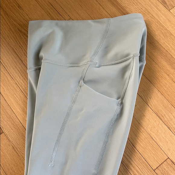 NWOT Lululemon Wunder Train High Rise tight in Jade Grey with pockets - Picture 11 of 11